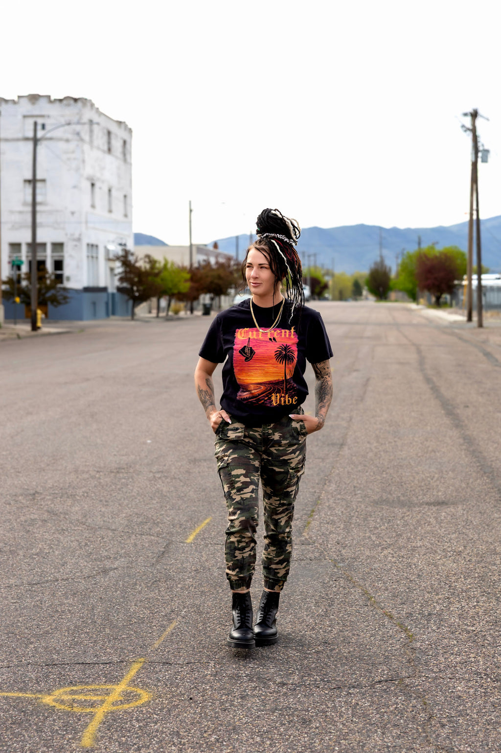 Hang em Up & Chill Coastal Vibe Tee