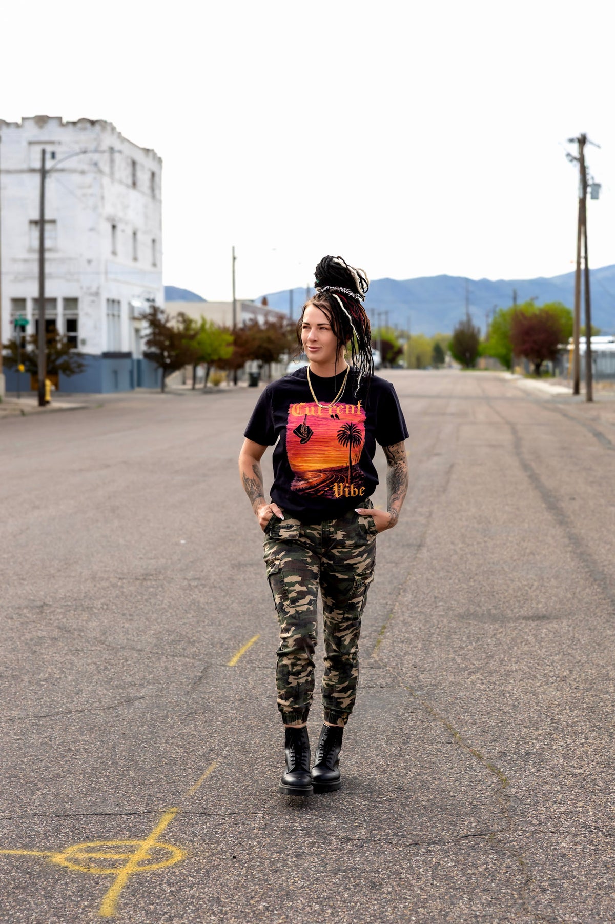 Hang em Up & Chill Coastal Vibe Tee