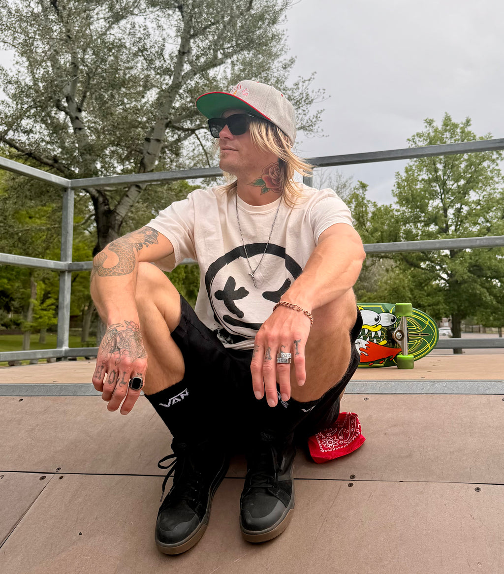 Go with flow Tee